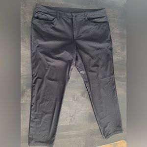 ABC Classic-Fit Pant 28”